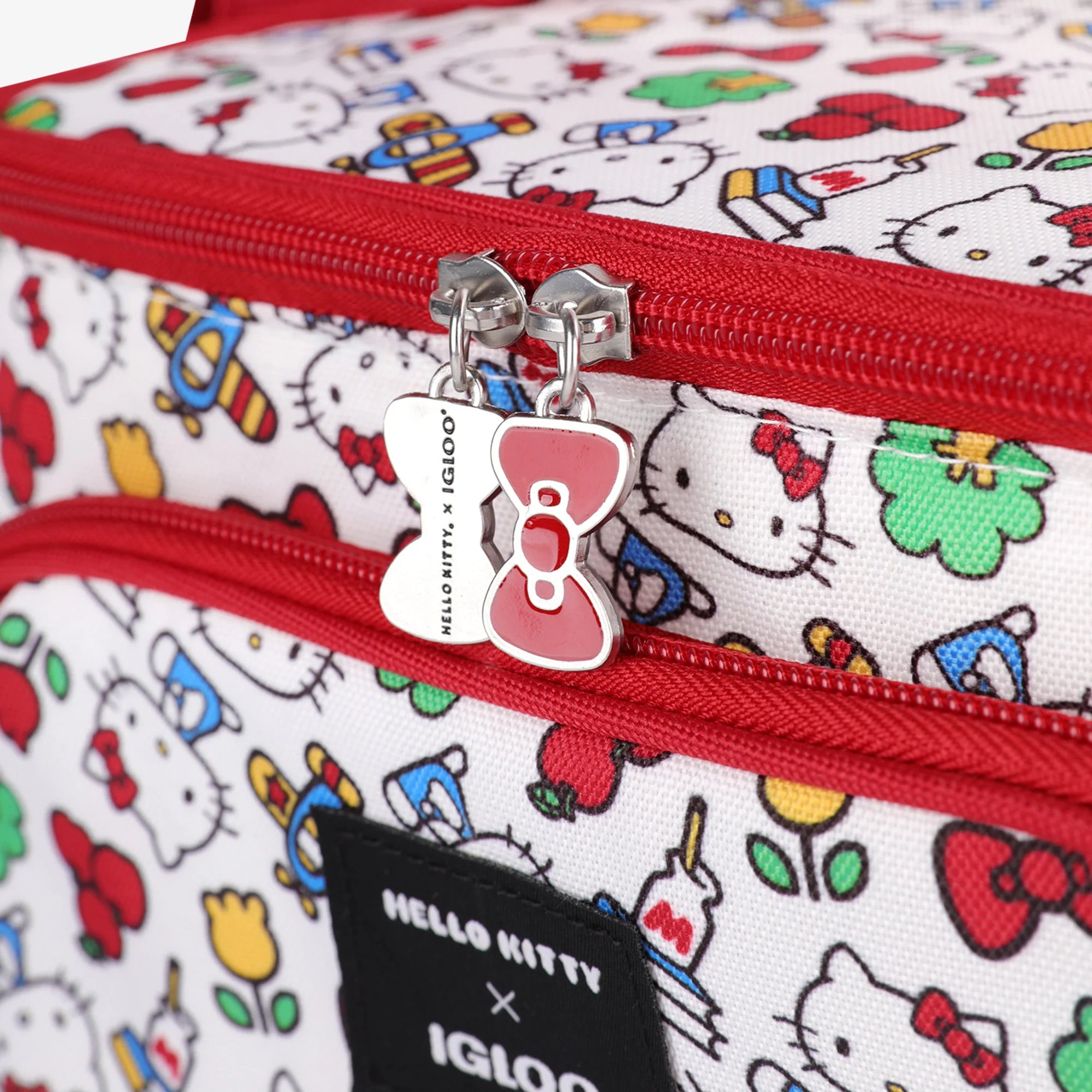 Igloo Outdoor Coolers Hello Kitty Square Lunch Cooler Bag - Image 4