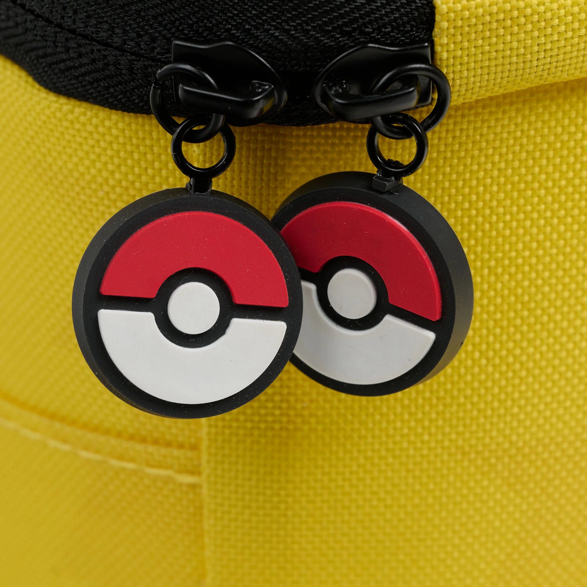 Igloo Outdoor Coolers Pokmon Pikachu Square Lunch Cooler Bag - Image 5
