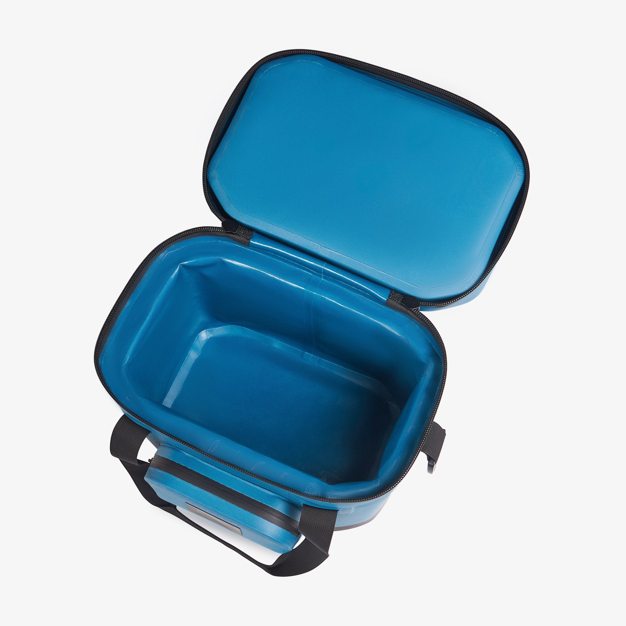 Igloo Outdoor Coolers Trailmate 18-Can Cooler Bag - Image 17