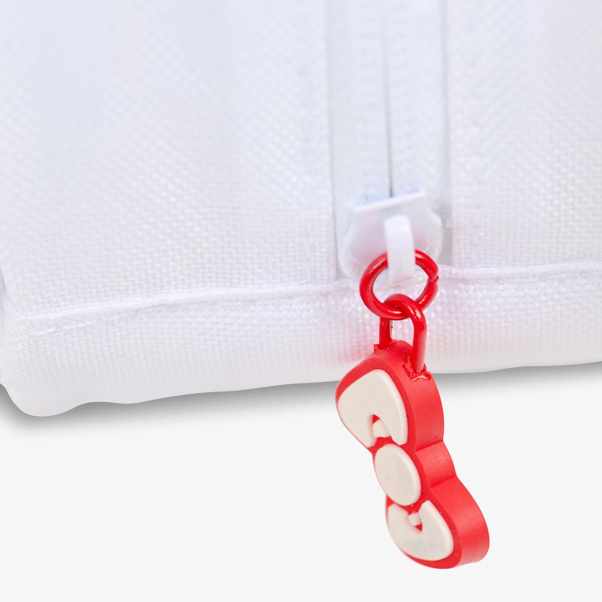 Igloo Outdoor Coolers Hello Kitty Classic Fanny Pack - Image 6