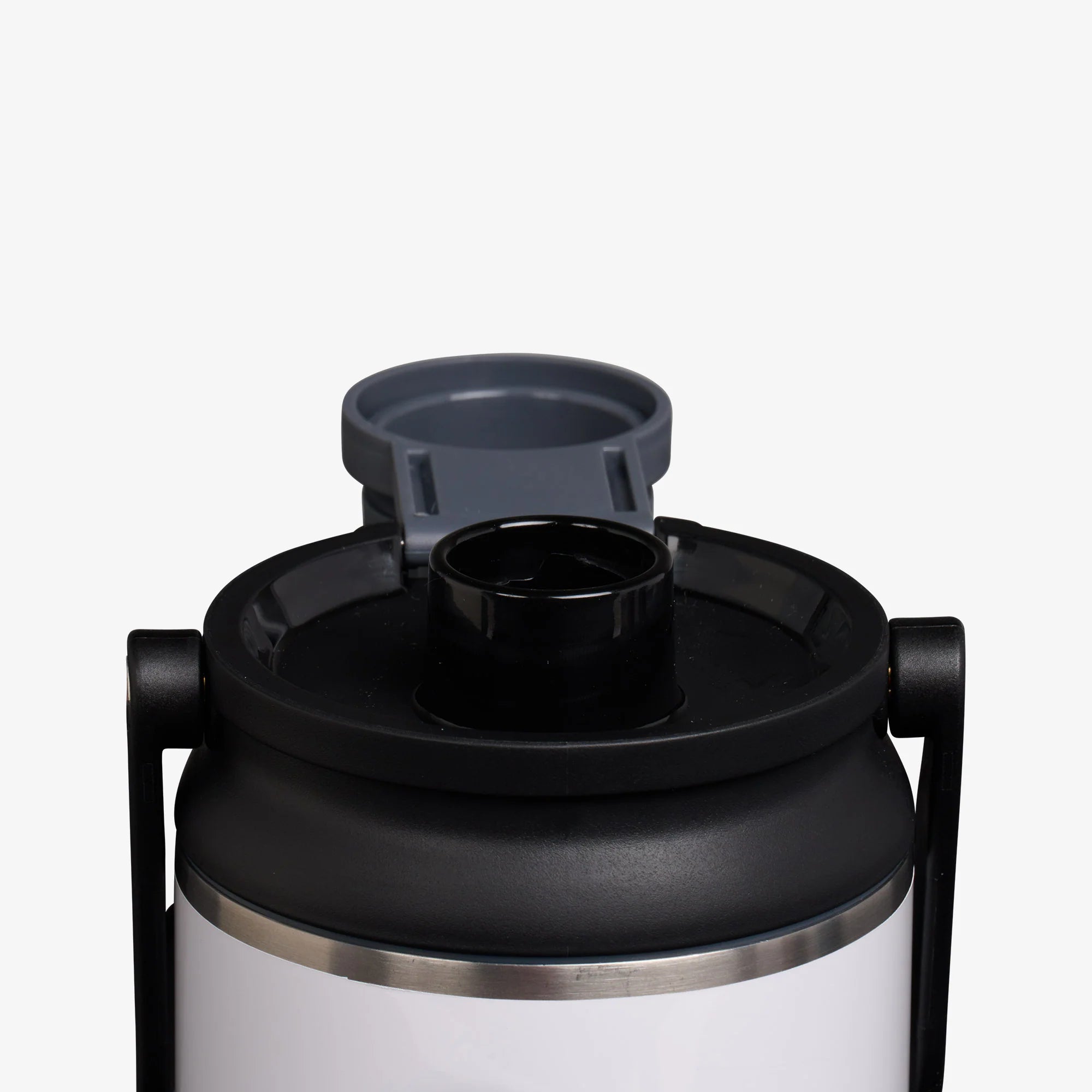 Igloo Outdoor Coolers 36 Oz Twist n Chug Bottle - Image 10