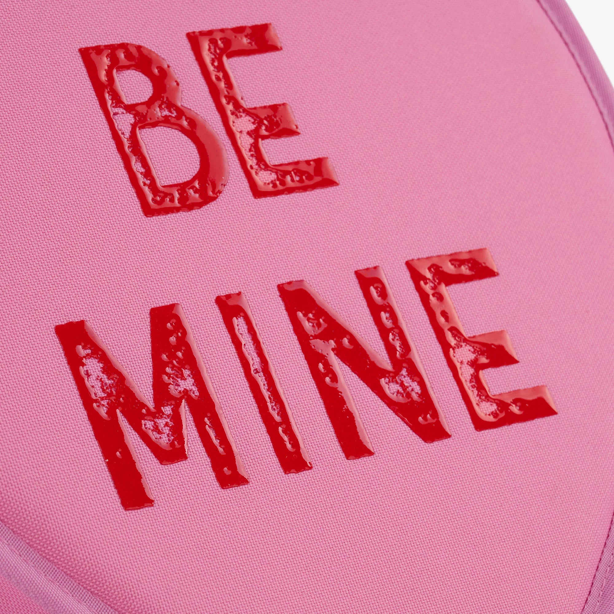 Igloo Outdoor Coolers Sweethearts Candies Be Mine Cooler Bag - Image 5