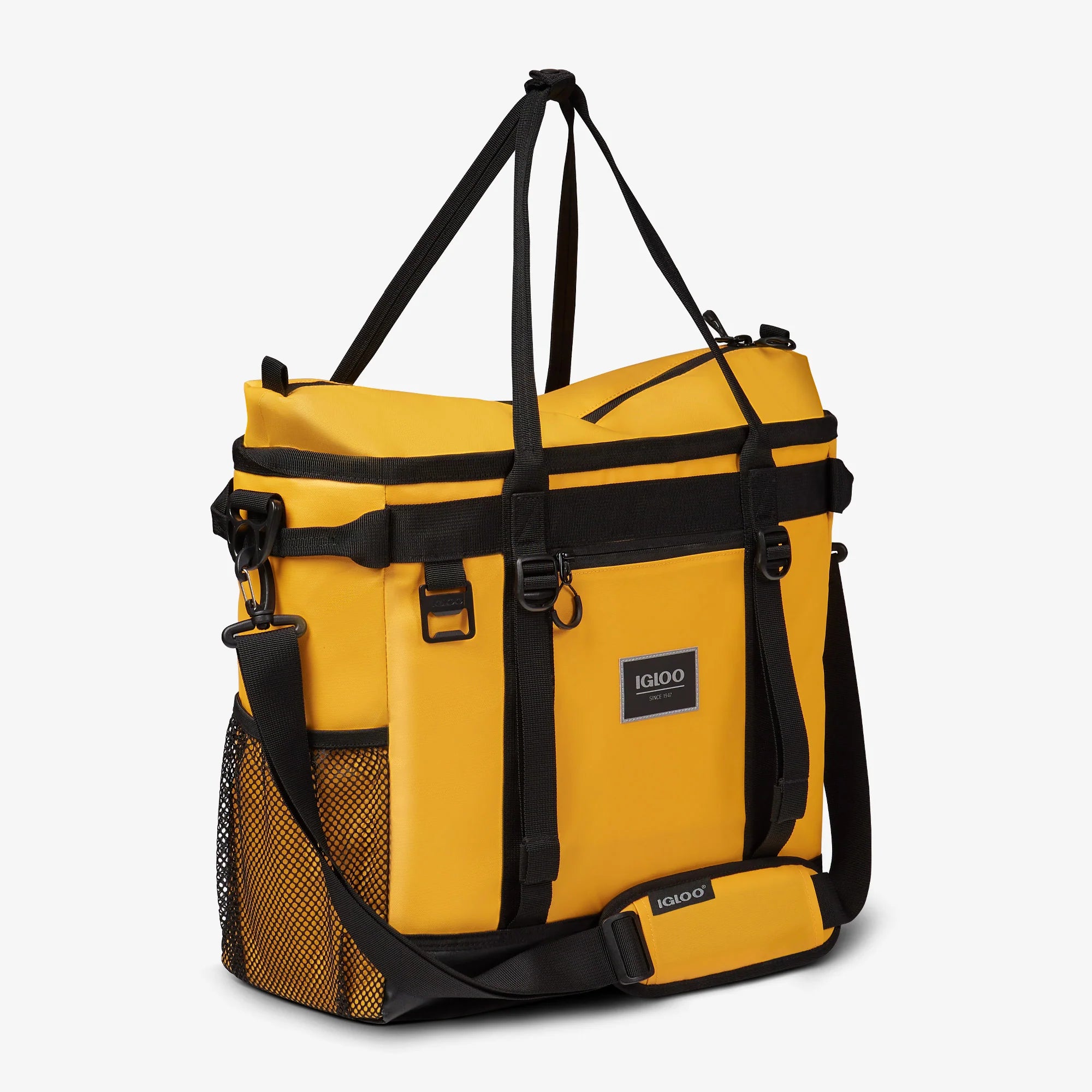 Igloo Outdoor Coolers Pursuit 30-Can Tote - Image 6