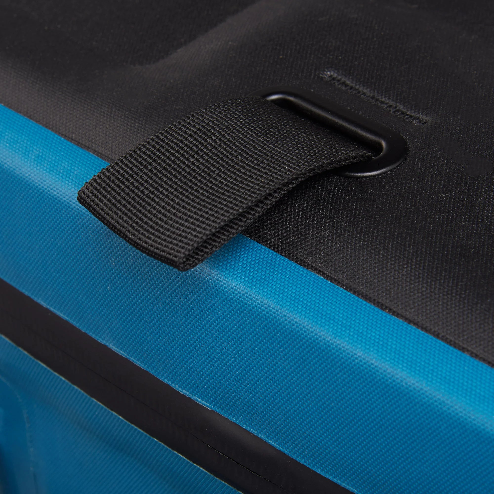 Igloo Outdoor Coolers Trailmate 30-Can Cooler Bag - Image 33