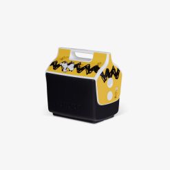 Alternative view of Igloo Outdoor Coolers Charlie Brown Zigzag Little Playmate 7 Qt Cooler